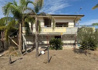 RISTRUTTURAZIONE CHIAVI IN MANO VILLETTA DI PREGIO CON PISCINA REALIZZATA DA ZERO